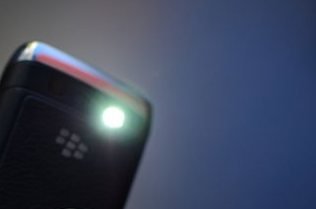 How To Use Blackberry as Torch or FlashLight