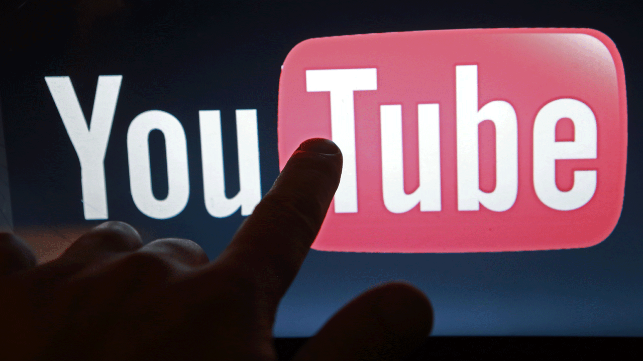 YouTube for iOS Gets a Pinch to Zoom for Full-Screen Viewing on iPhone X