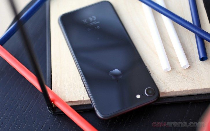 Apple iPhone 9 Should Come With A Bigger Screen And Face ID